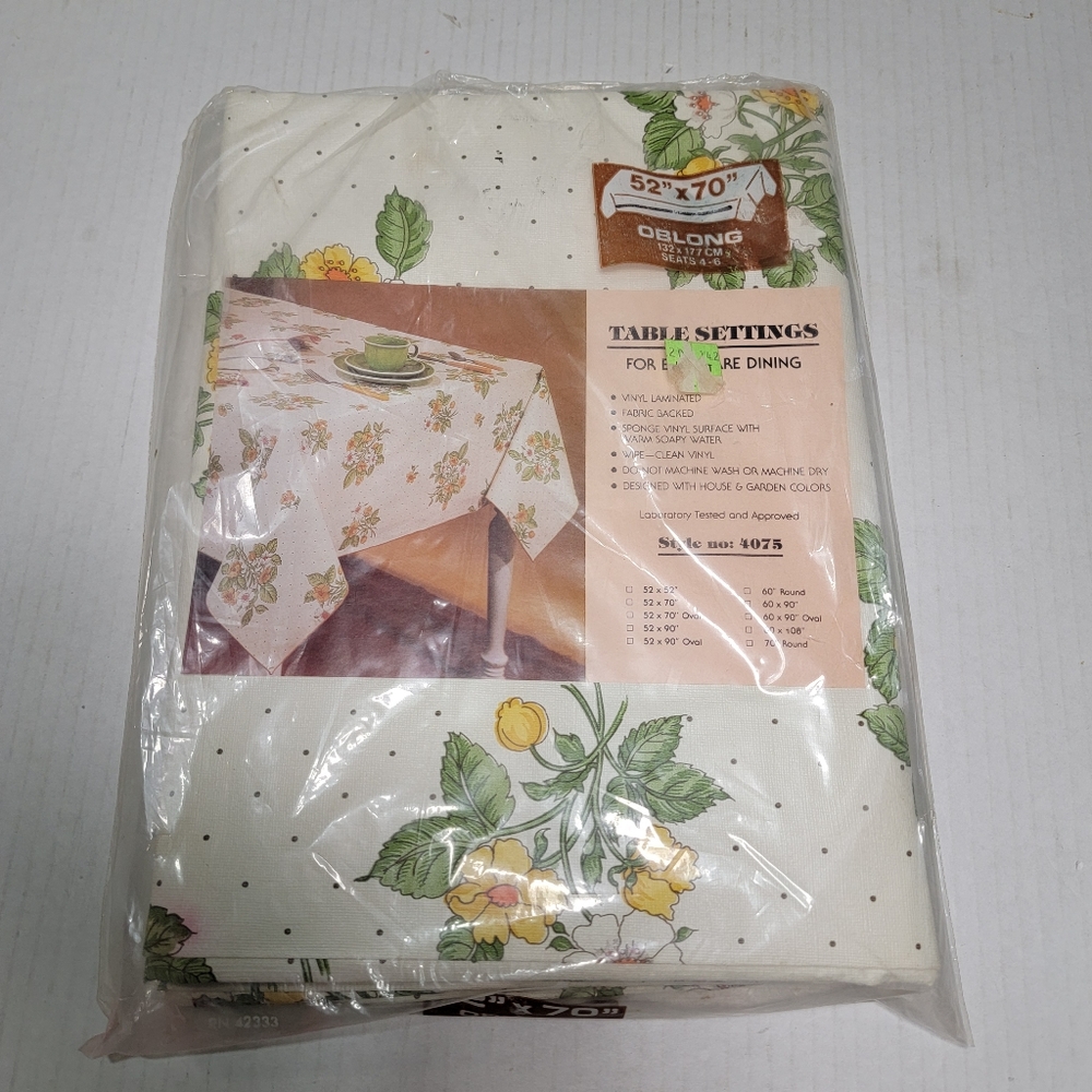 Vinyl Tablecloth Shabby Cottage Chic House and Garden Colors 52 x70 Oblong